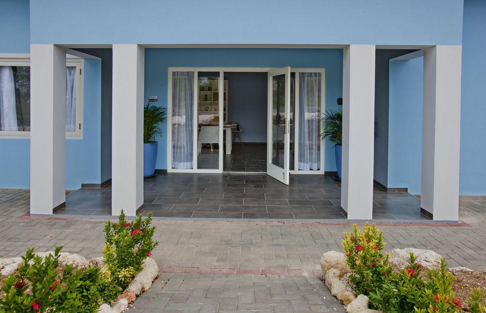 Sunny Curacao - Blue Bay Lodges מראה חיצוני תמונה